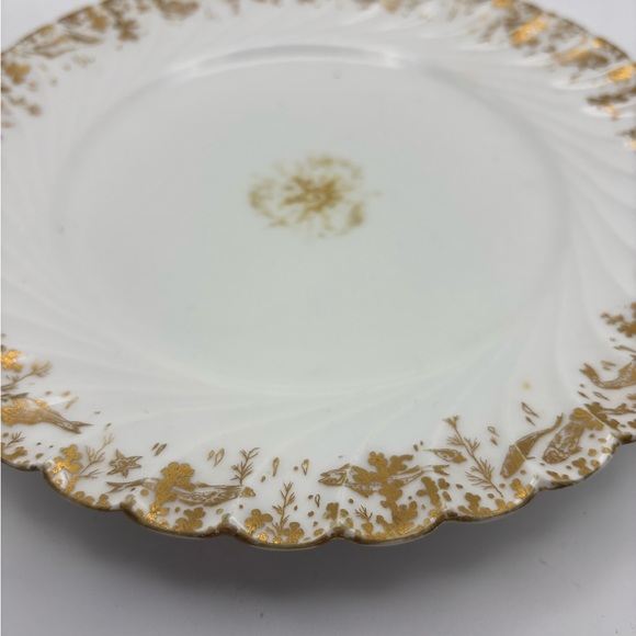 Salesman Limoges Elegant White Porcelain Plate - Picture 5 of 12